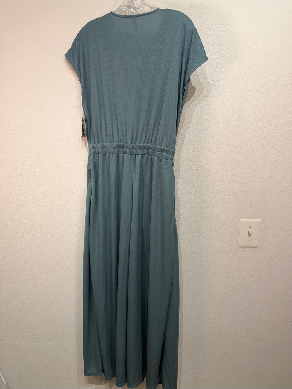 Halara New sage green XL  boho jumpsuit NWOT - Picture 4 of 10